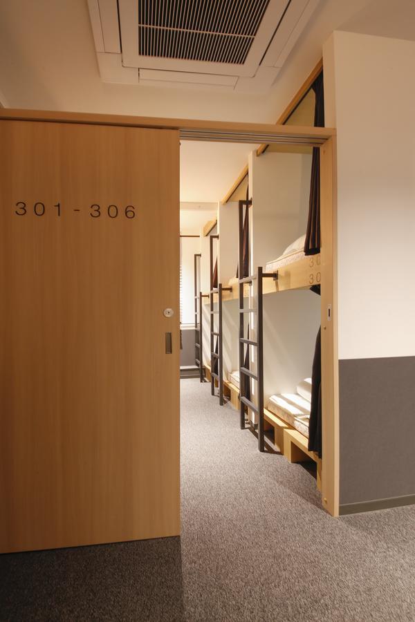 White Hostel Shinsaibashi Осака Экстерьер фото