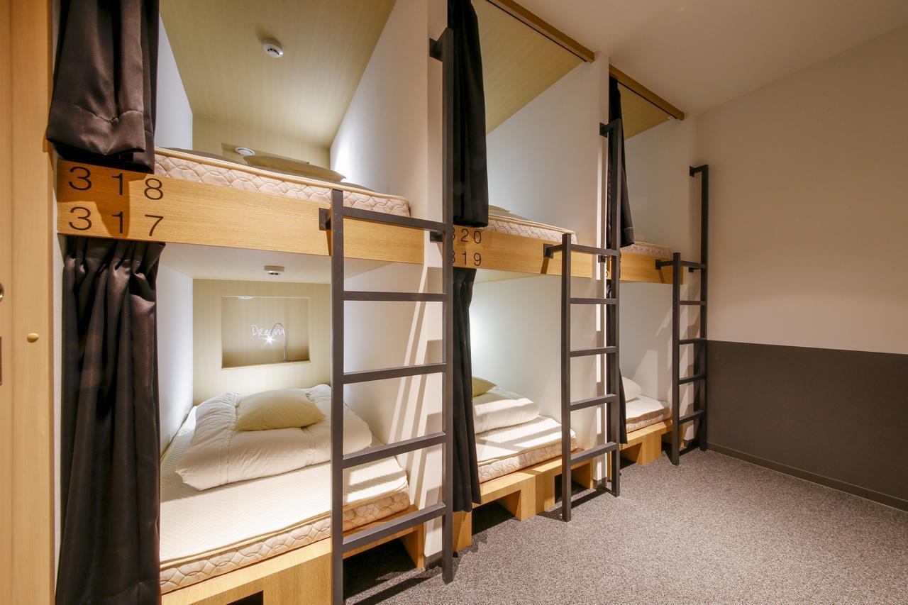White Hostel Shinsaibashi Осака Экстерьер фото